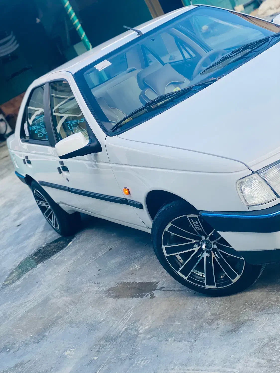 پژو 405|خودرو سواری و وانت|پیرانشهر, |دیوار