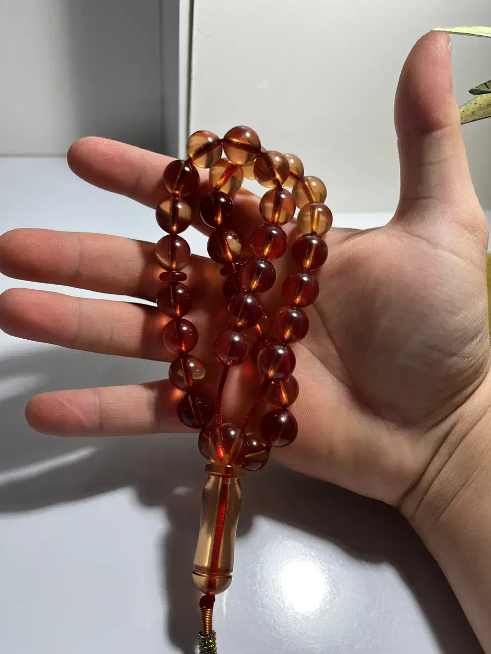 تسبیح سندلوس|کلکسیون اشیاء عتیقه|اردبیل, |دیوار