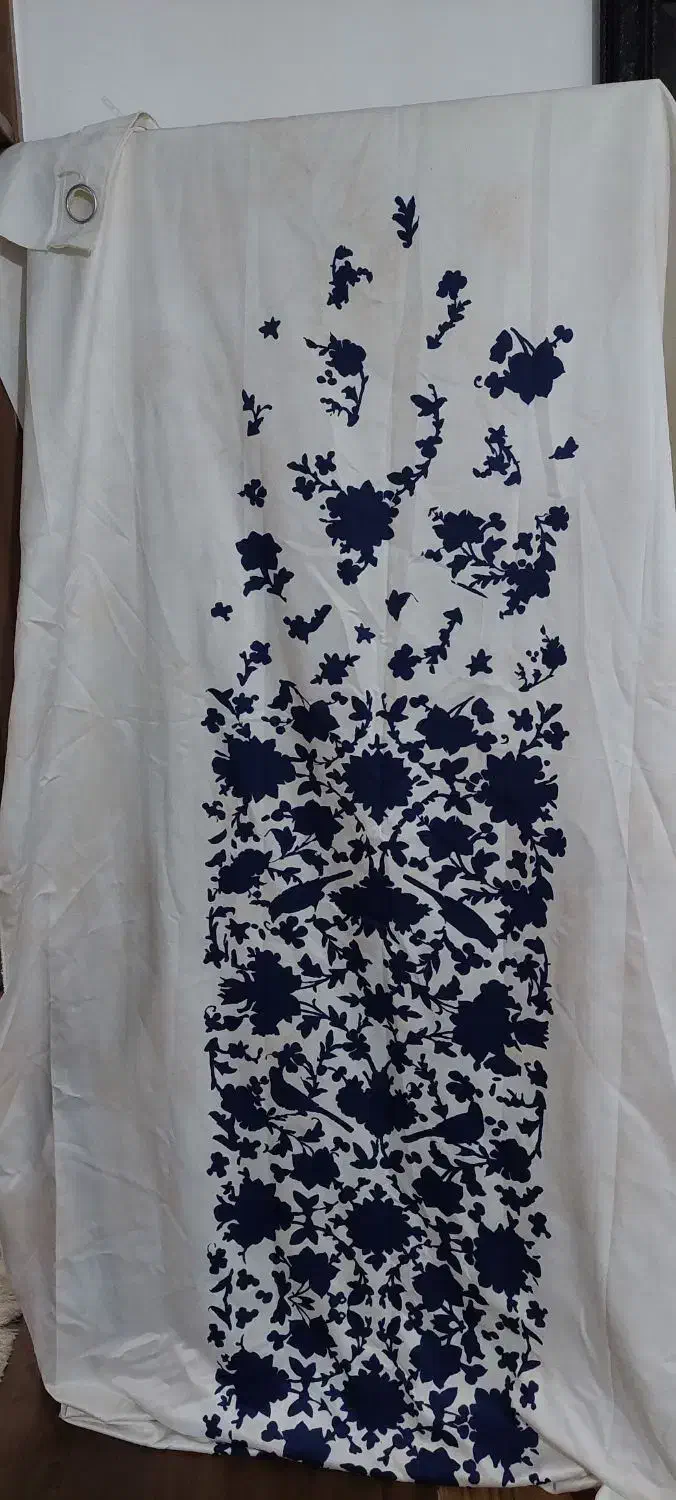 دوعدد پرده ی طرح دارپانج درحد نو بفروش میرسد|پرده، رانر، رومیزی|برازجان, |دیوار