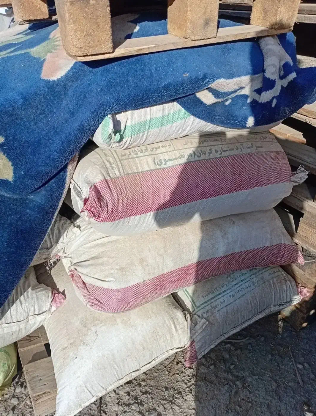 کود حیوانی پوسیده|خدمات باغبانی و درختکاری|قم, علی آباد سعدگان|دیوار