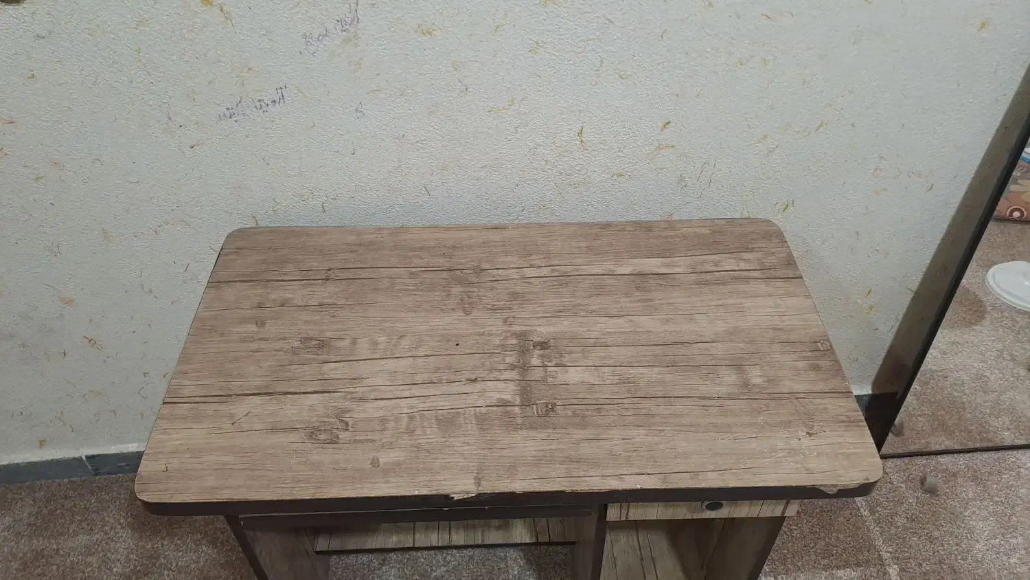 میز تحریر و کامپیوتر|میز تحریر و کامپیوتر|دزفول, |دیوار