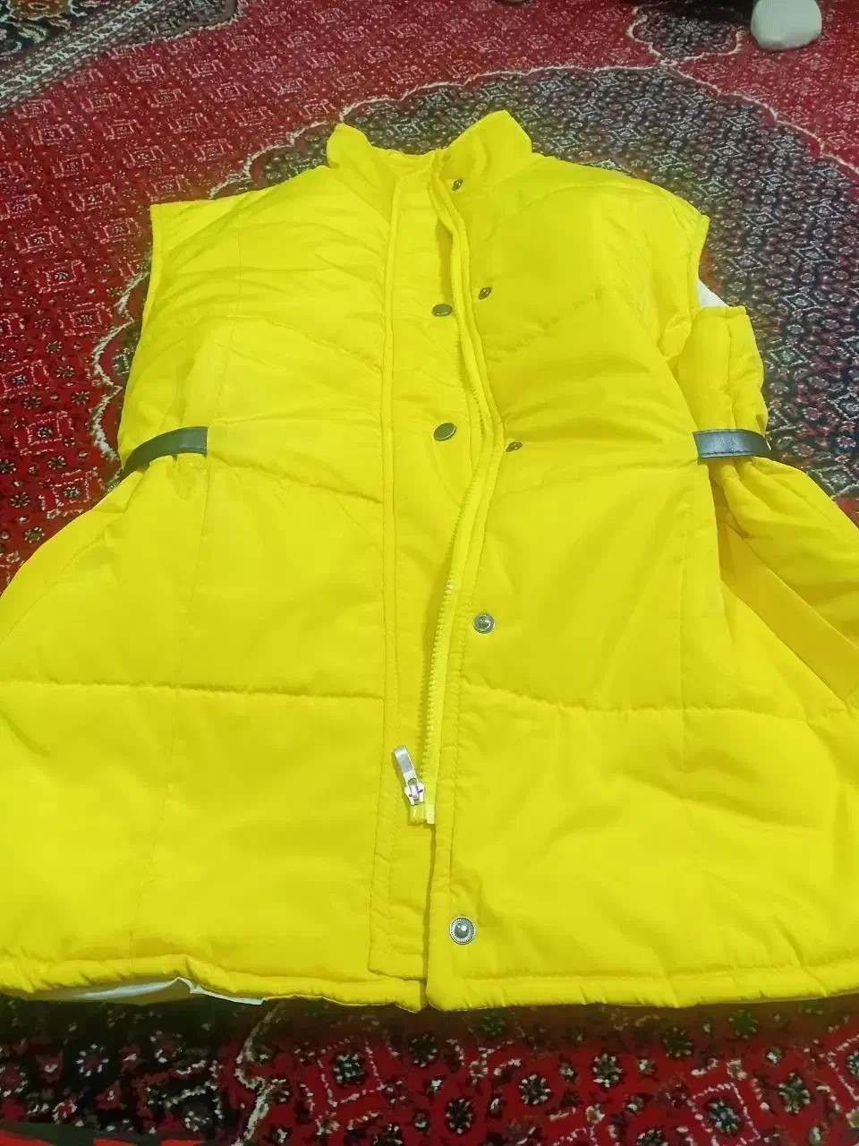 پافر|لباس|باینگان, |دیوار