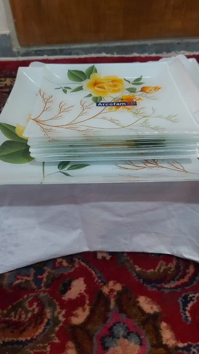 ظروف پذیرایی|ظروف سرو و پذیرایی|اندیشه, اندیشه فاز ۱|دیوار