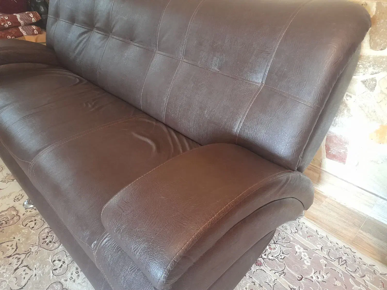 کاناپه سه نفره|مبلمان خانگی و میز عسلی|چالوس, |دیوار