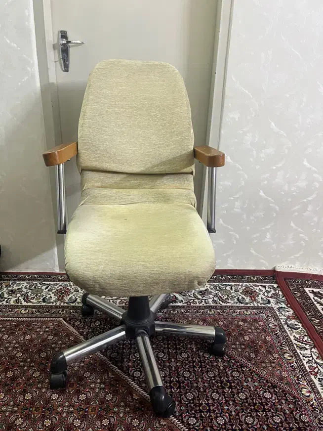 صندلی چرخدار|صندلی و نیمکت|زنجان, |دیوار