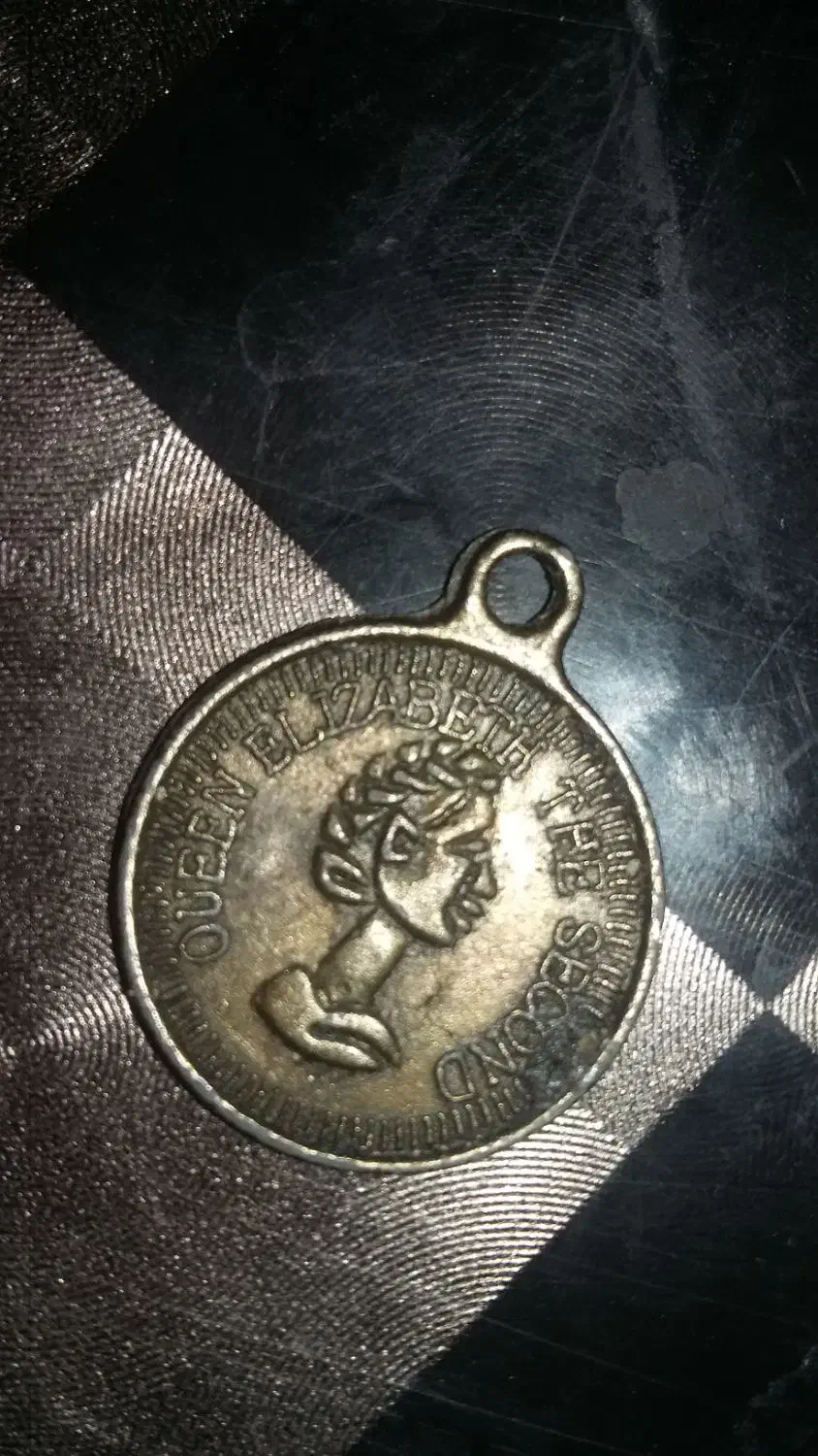 توگردنی سکه ای|کلکسیون اشیاء عتیقه|اراک, |دیوار