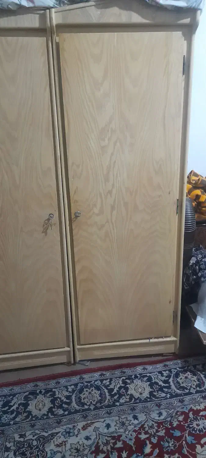 کمد چوبی|جاکفشی، کمد، دراور|نیشابور, عدالت|دیوار