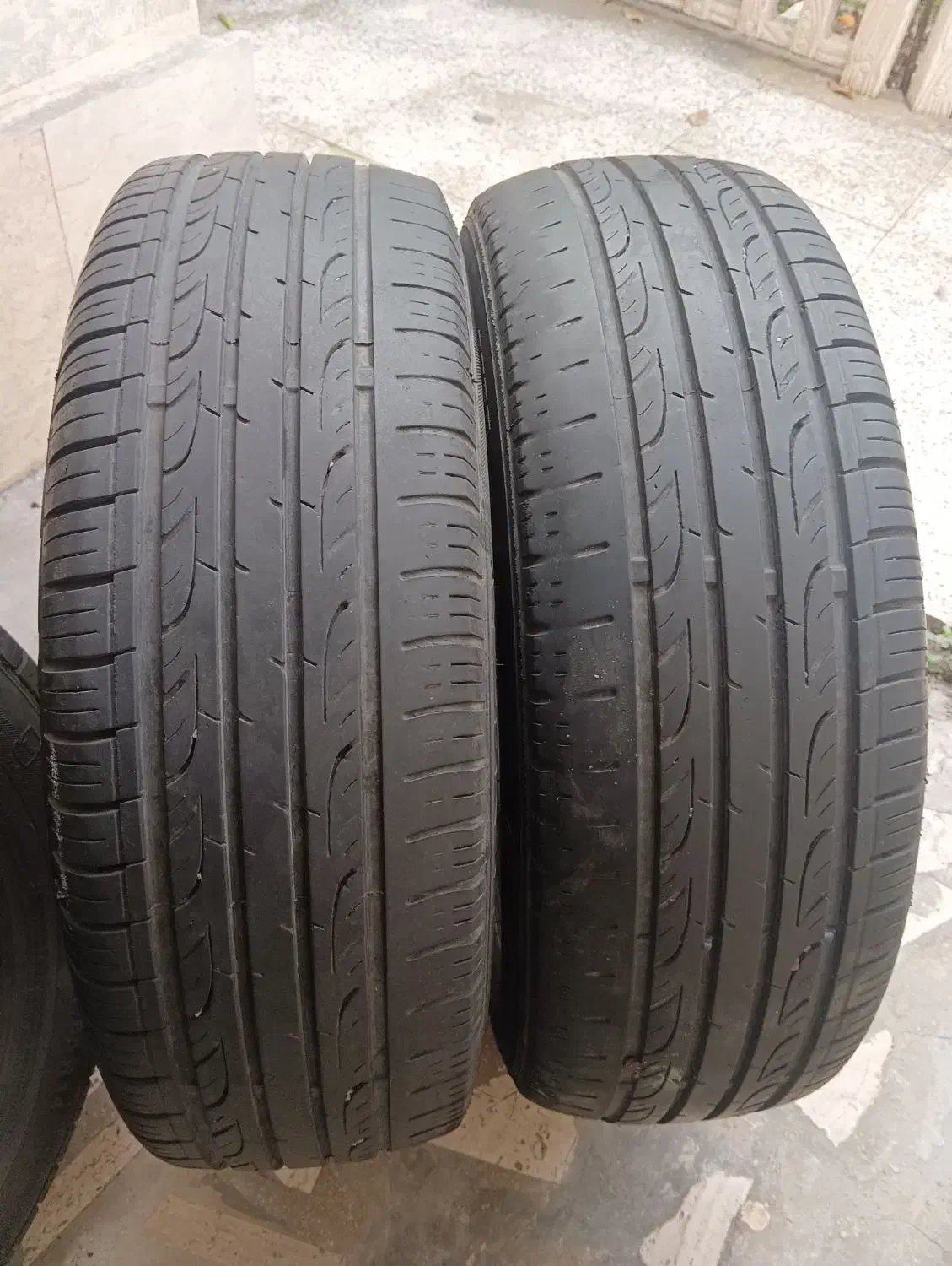 لاستیک ماشین|قطعات یدکی و لوازم جانبی|رشت, کوی عرفان|دیوار