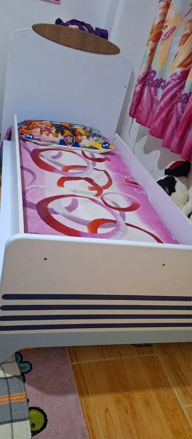 تخت خواب کودک و نوجوان|تخت و سرویس خواب|رشت, فرزانه|دیوار