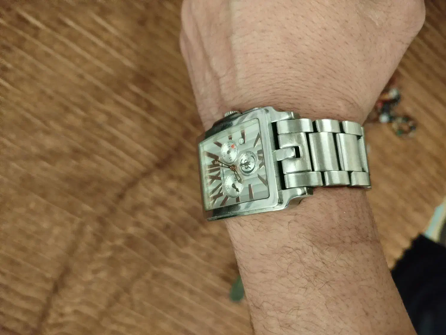 ساعت برند CERRUTI|ساعت|رشت, پل تالشان|دیوار