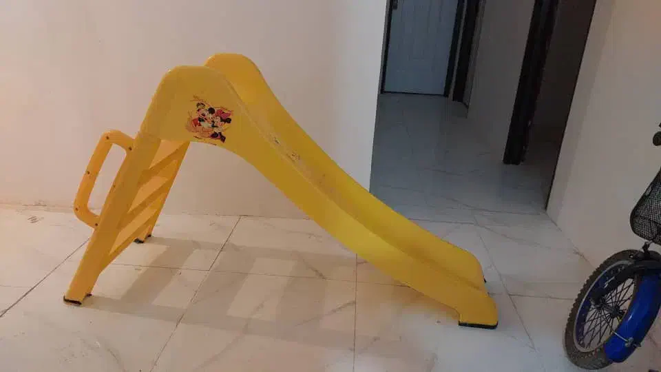 سرسره در حد نو|اسباببازی|رشت, فلسطین|دیوار