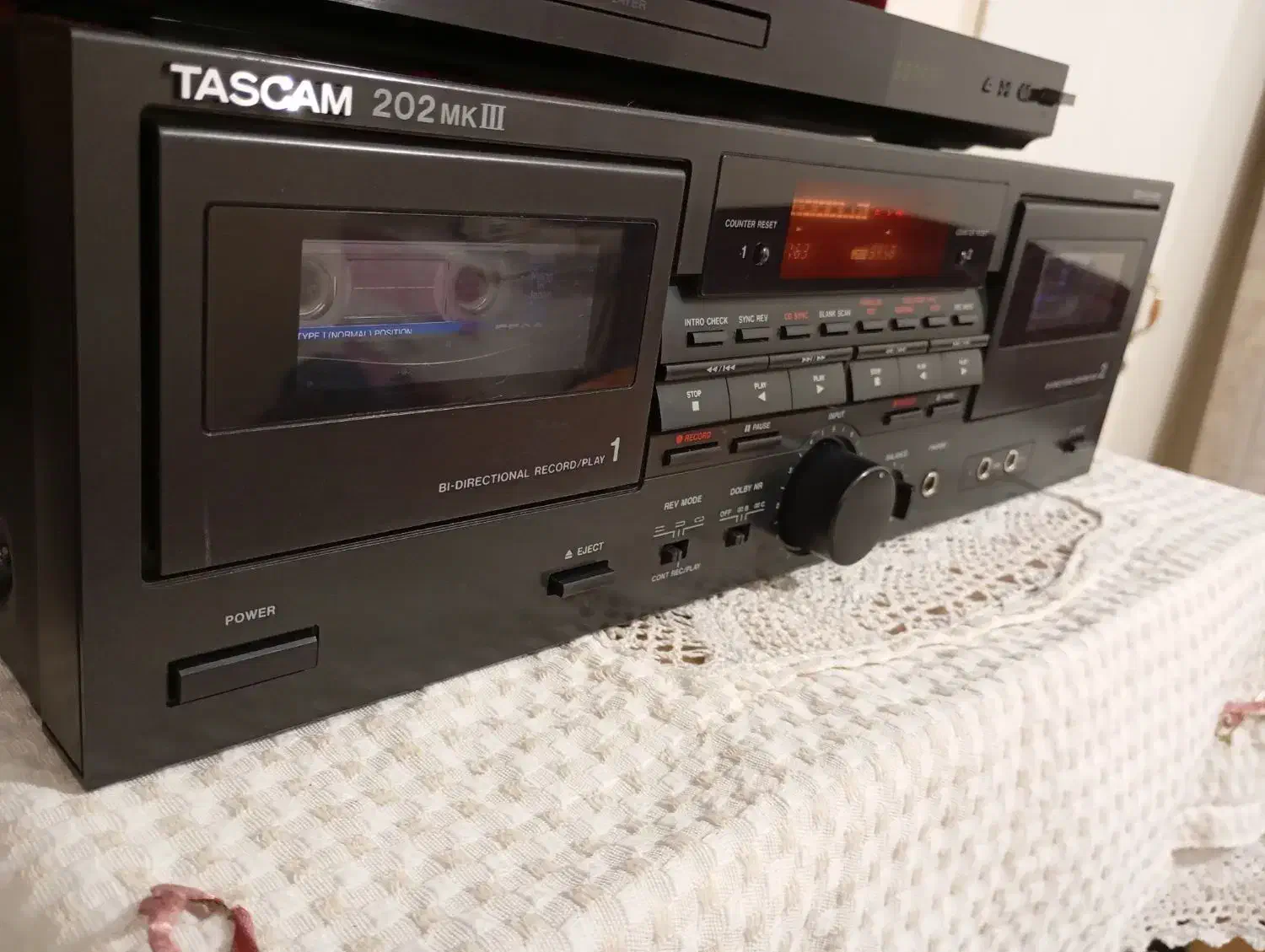 دک قدیمی|سیستم صوتی خانگی|دماوند, دماوند|دیوار