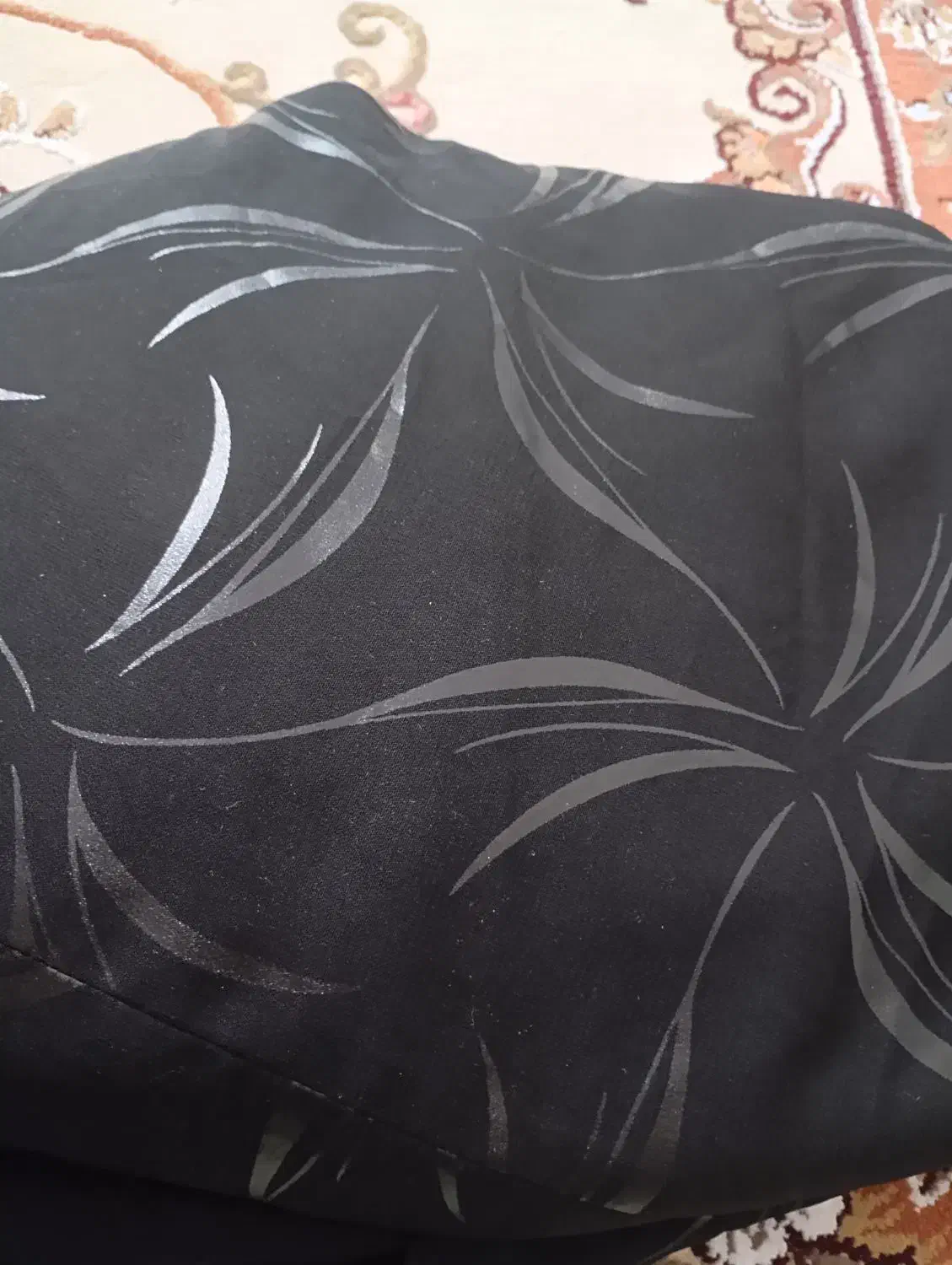 چادرمشکی|لباس|کرمانشاه, |دیوار