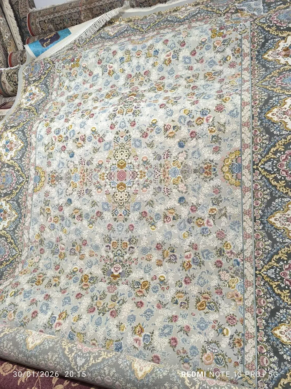 ۱۲۰۰ شانه|فرش|ساوه, |دیوار