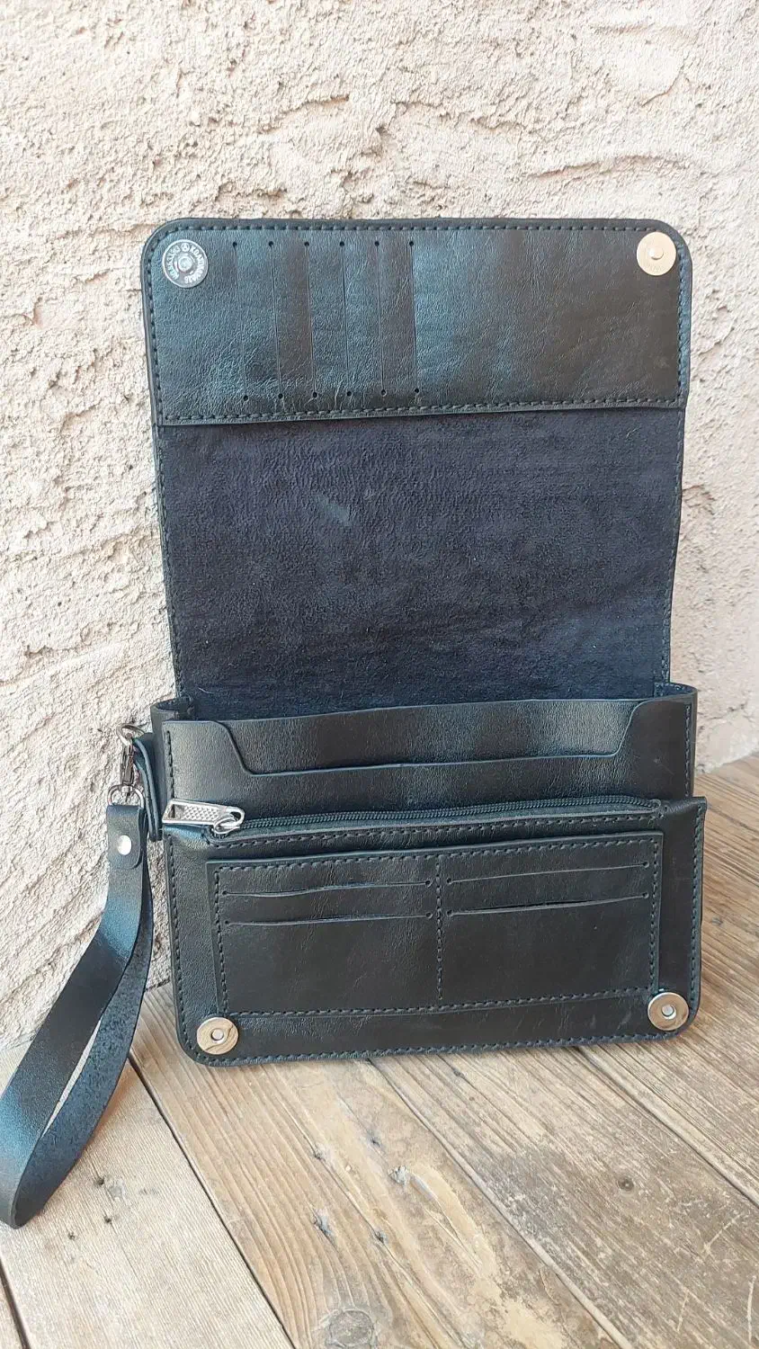 چرم دوزی|کیف، کفش، کمربند|کرمان, |دیوار