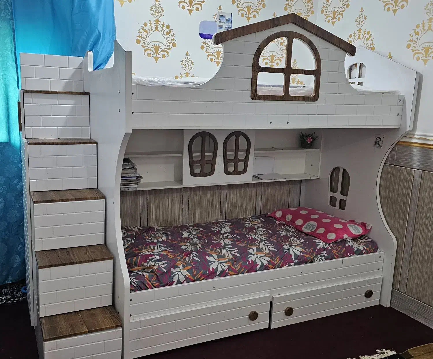 تخت خواب دو طبقه|تخت و سرویس خواب|نیک شهر, |دیوار