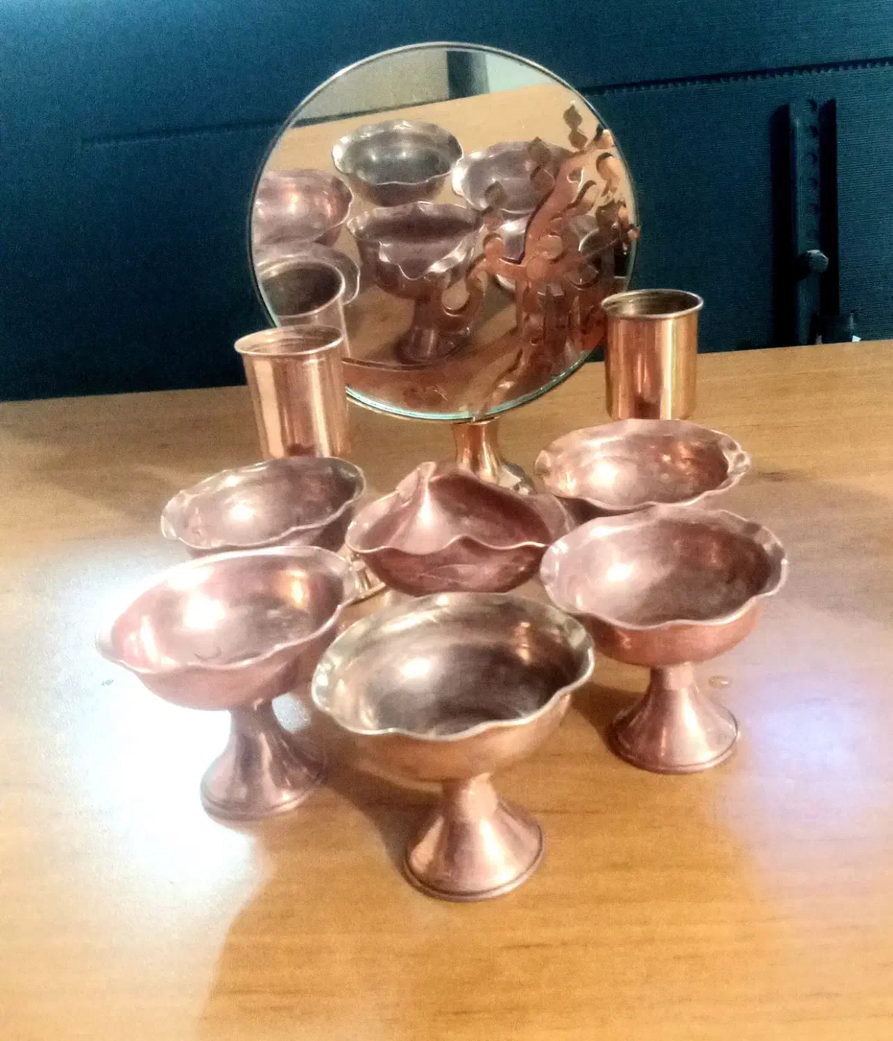 ظروف مسی|کلکسیون اشیاء عتیقه|زنجان, |دیوار