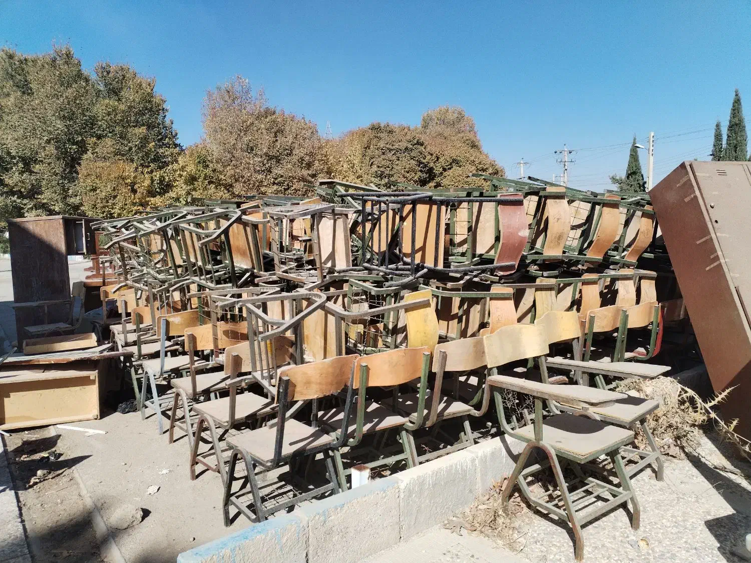 صندلی دانشجویی|صندلی و نیمکت|مرودشت, شهرک مهدیه|دیوار