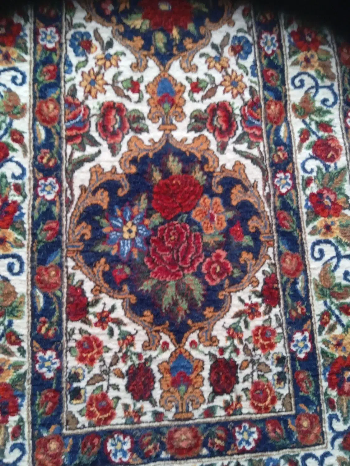 قالی کناره|فرش|شهرکرد, |دیوار