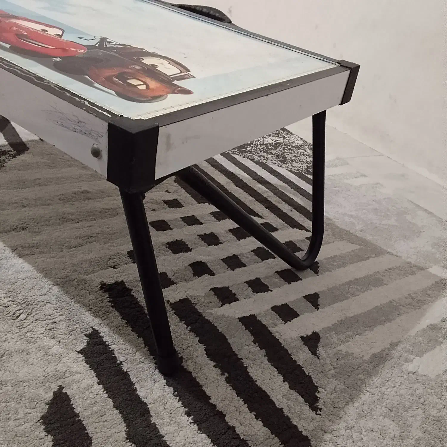 میز تحریر|میز تحریر و کامپیوتر|بهارستان, |دیوار