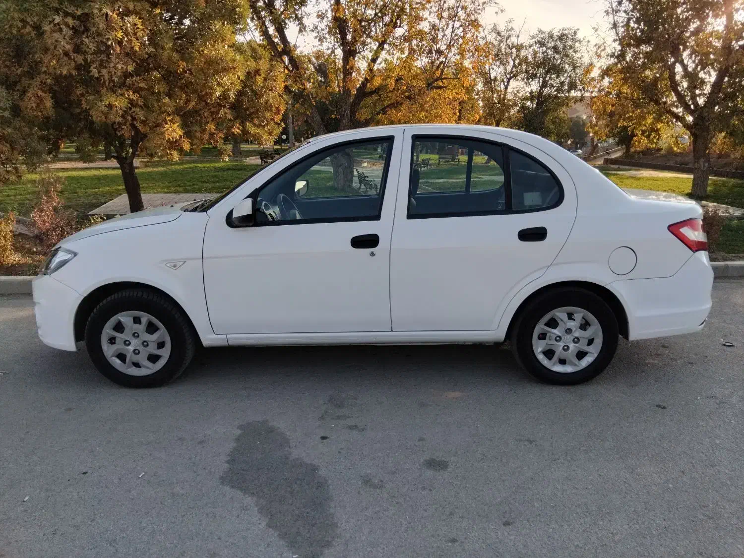 ساینا s401بی رنگ بی خط خش|خودرو سواری و وانت|همدان, |دیوار