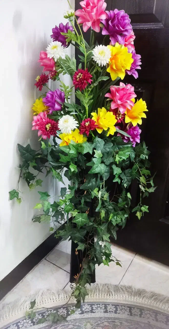 گل به همراه گلدان|گل مصنوعی|تنکابن, |دیوار