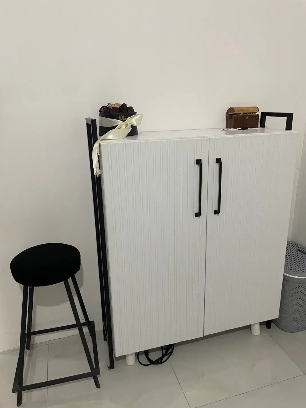 کمد|جاکفشی، کمد، دراور|قرچک, باقرآباد|دیوار