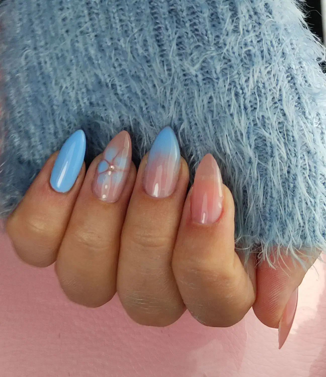 کاشت ناخن یلدایی|خدمات آرایشگری و زیبایی|الوند, |دیوار