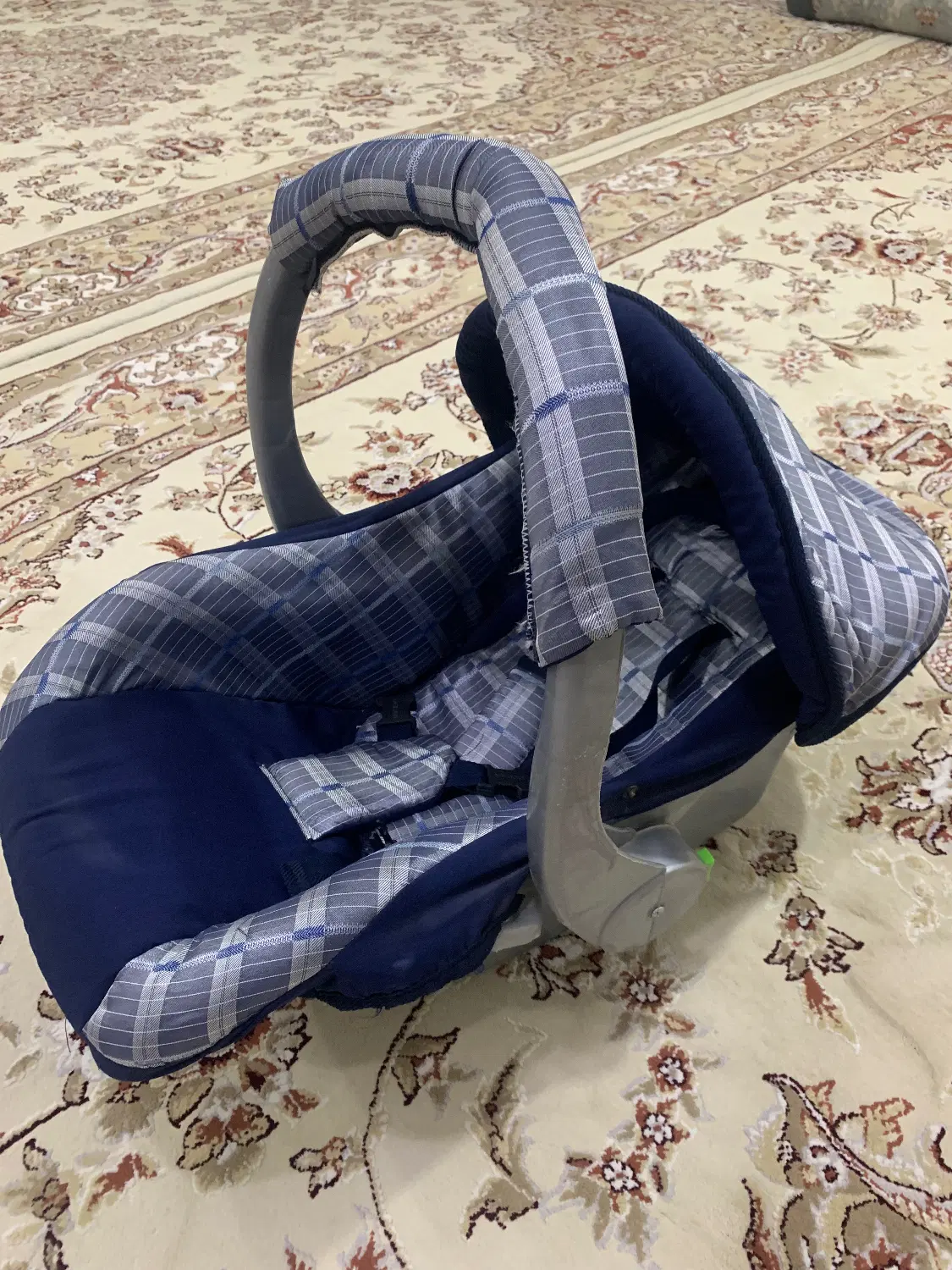 کریر|کالسکه و لوازم جانبی|بانه, |دیوار