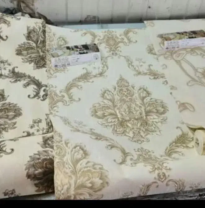 نصاب کاغذ دیواری و پوست ر .نقاش ساختمان حرفه ای|خدمات پیشه و مهارت|ملایر, |دیوار