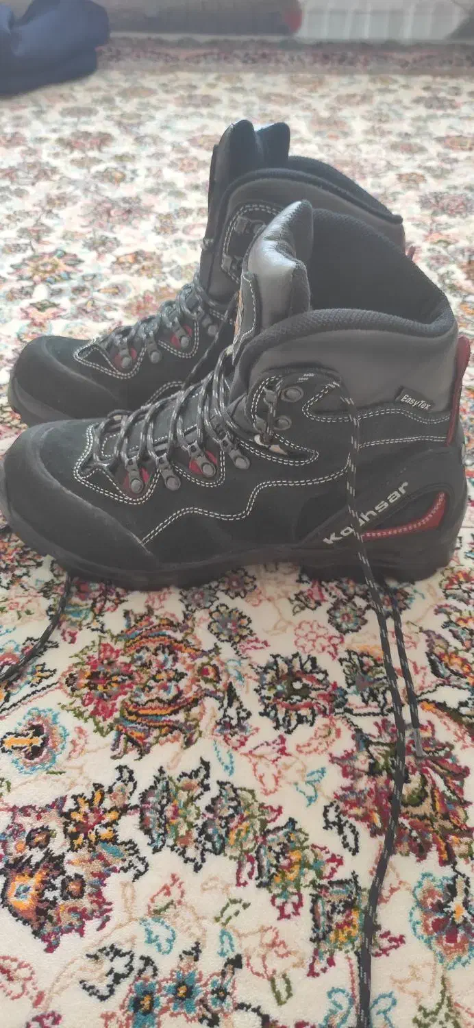 کفش کوهنوردی|کوهنوردی و کمپینگ|پاوه, |دیوار