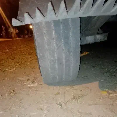 رینگ و لاستیک ۲۳۵|قطعات یدکی و لوازم جانبی|تربت جام, میان جام|دیوار