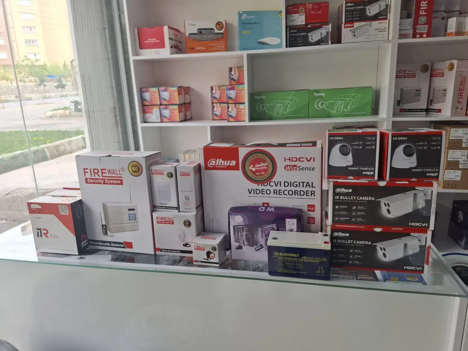 دوربین مداربسته.کنترل از راه دور چاه کشاورزی|دوربین مداربسته|دینور, |دیوار