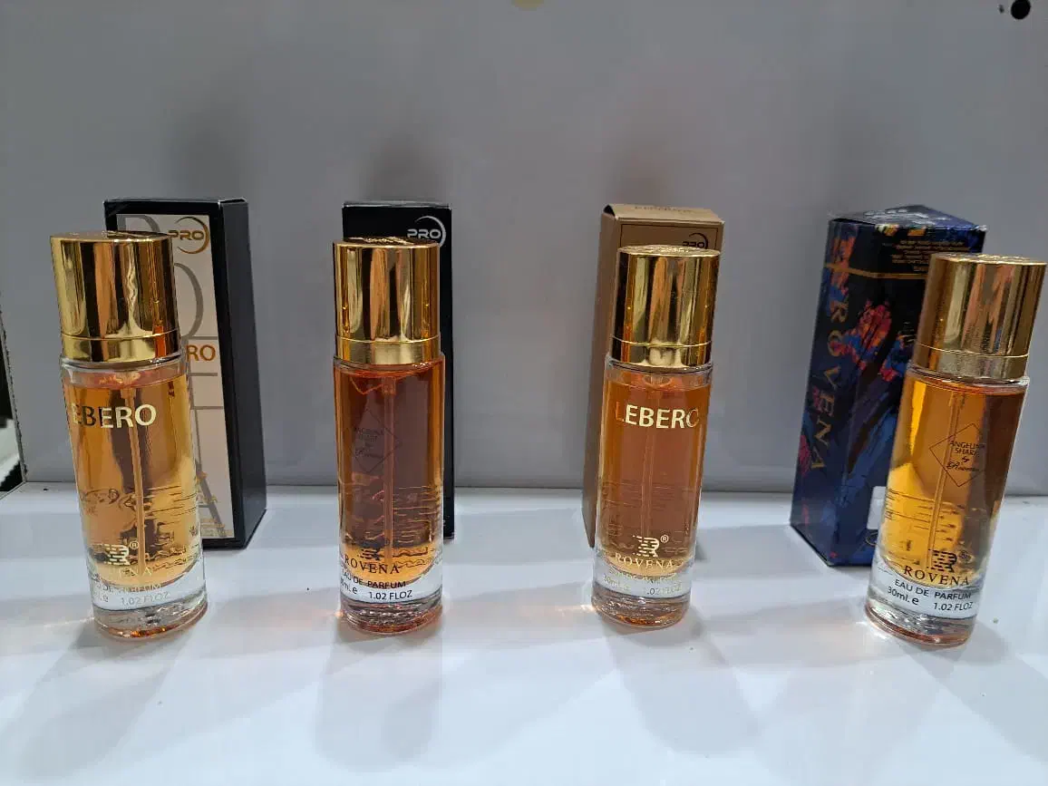 فروش یکجا و تکی تعدادی عطر و ادکلن به قیمت فاکتور|آرایشی، بهداشتی، درمانی|ایوان, |دیوار