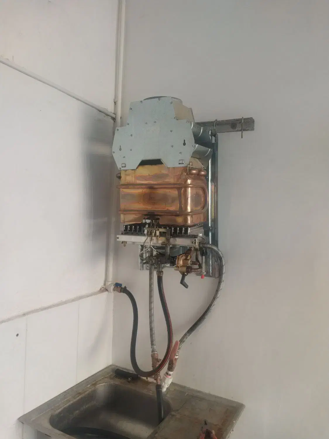 تعمیرات آبگرمکن بخاری اجاق‌گاز|آبگرمکن، پکیج، شوفاژ|بیرجند, |دیوار