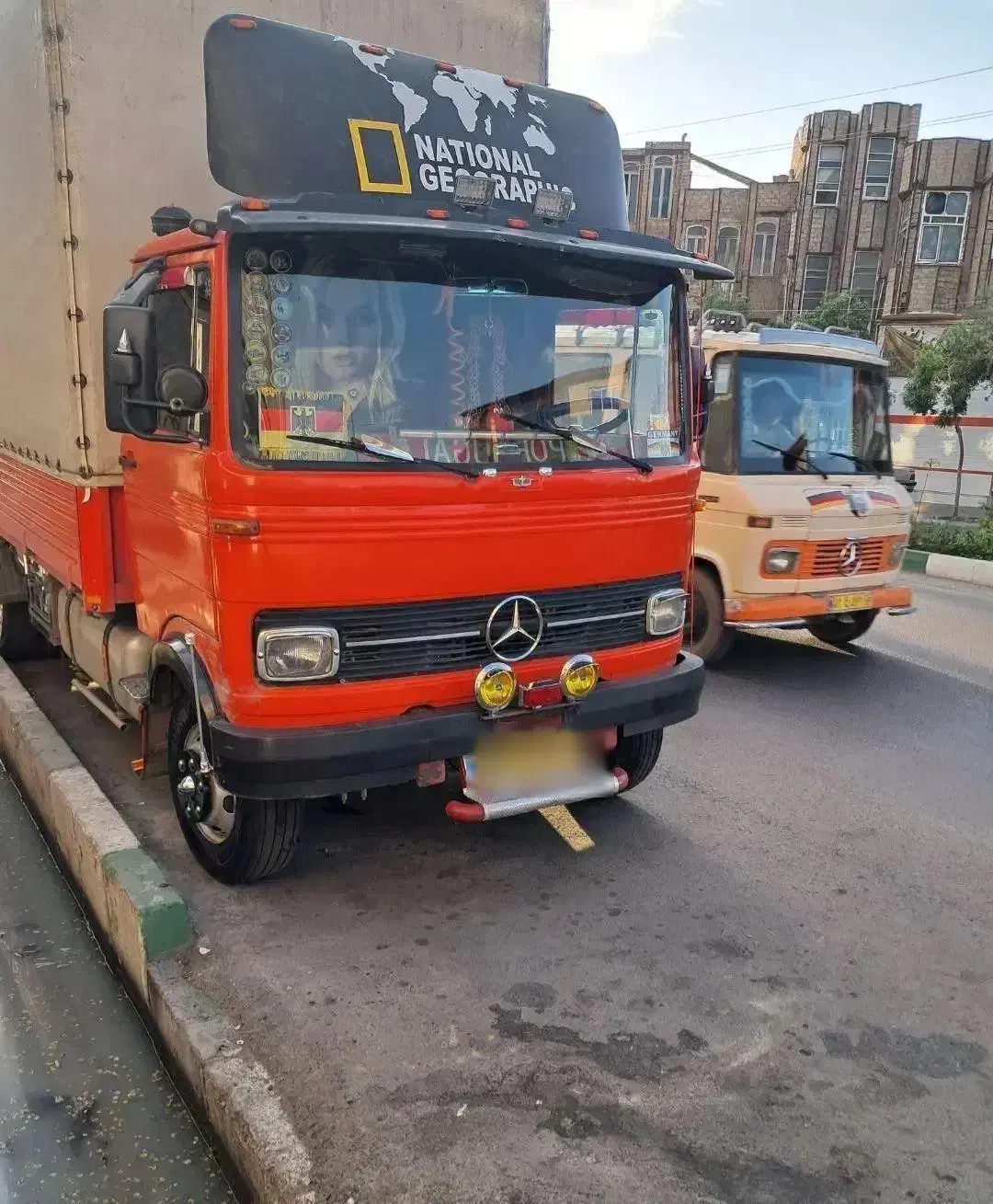 خاور ۶۰۸ مدل ۵۰ مسقف چادری بغل بازشو|خودرو سنگین|قم, امامزاده ابراهیم|دیوار