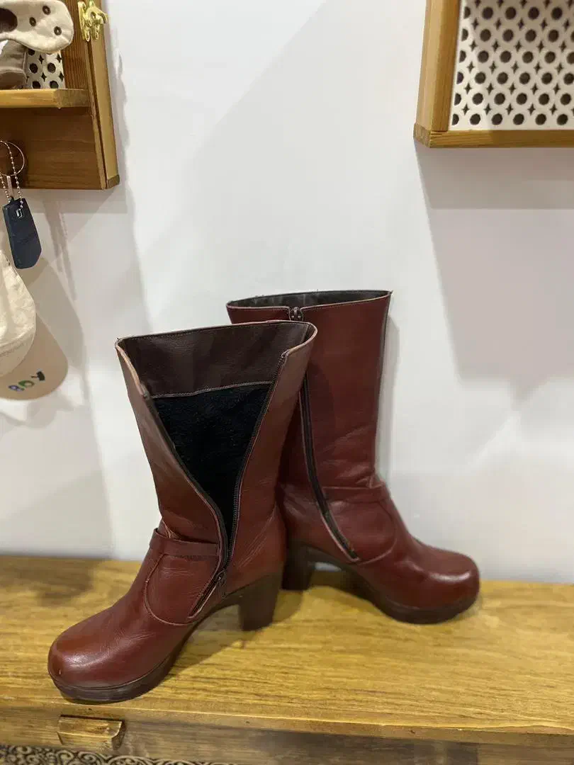 بوت چرم تبریز.سایز ۳۸|کیف، کفش، کمربند|خمین, |دیوار