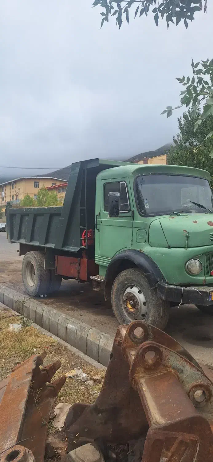 بنز ۹۱۱ کمپرسی|خودرو سنگین|کلیبر, |دیوار