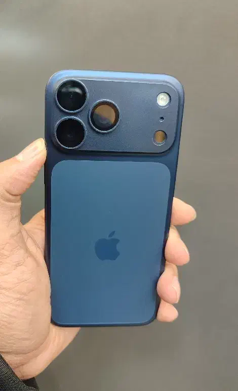 17promax 256G|موبایل|رشت, باهنر|دیوار