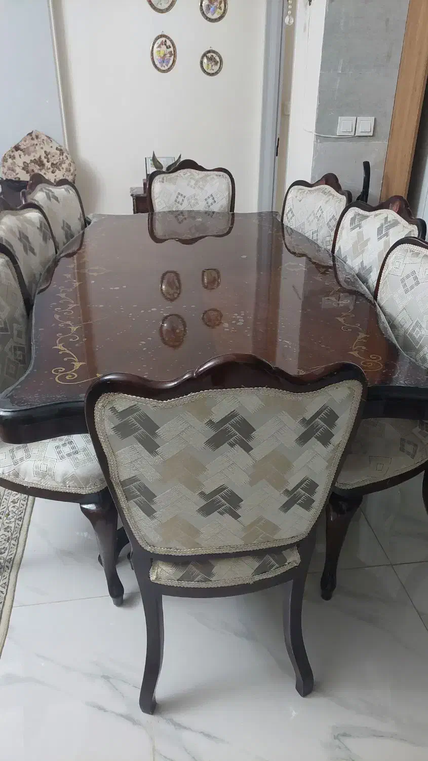 میزناهار خوری ۸نفره چوب گردو|میز و صندلی غذاخوری|تهران, نظام‌آباد|دیوار