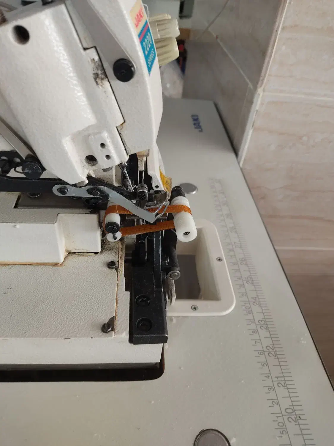 چرخ مچ دوز jaki|چرخ خیاطی و ریسندگی|محمدشهر, محمدشهر|دیوار