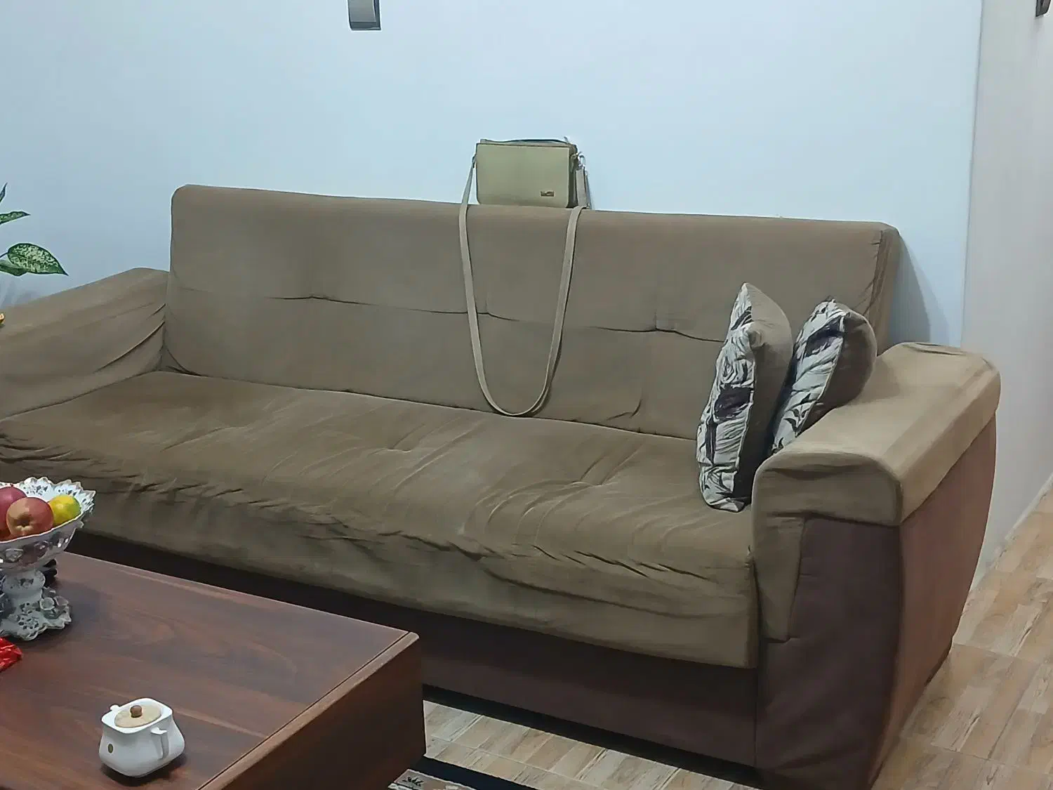 مبل هفت نفره|مبلمان خانگی و میز عسلی|بندر انزلی, متروپل|دیوار