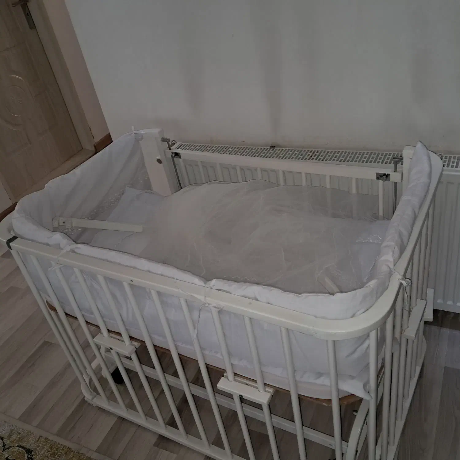 گهواره|اسباب و اثاث بچه|اردبیل, |دیوار