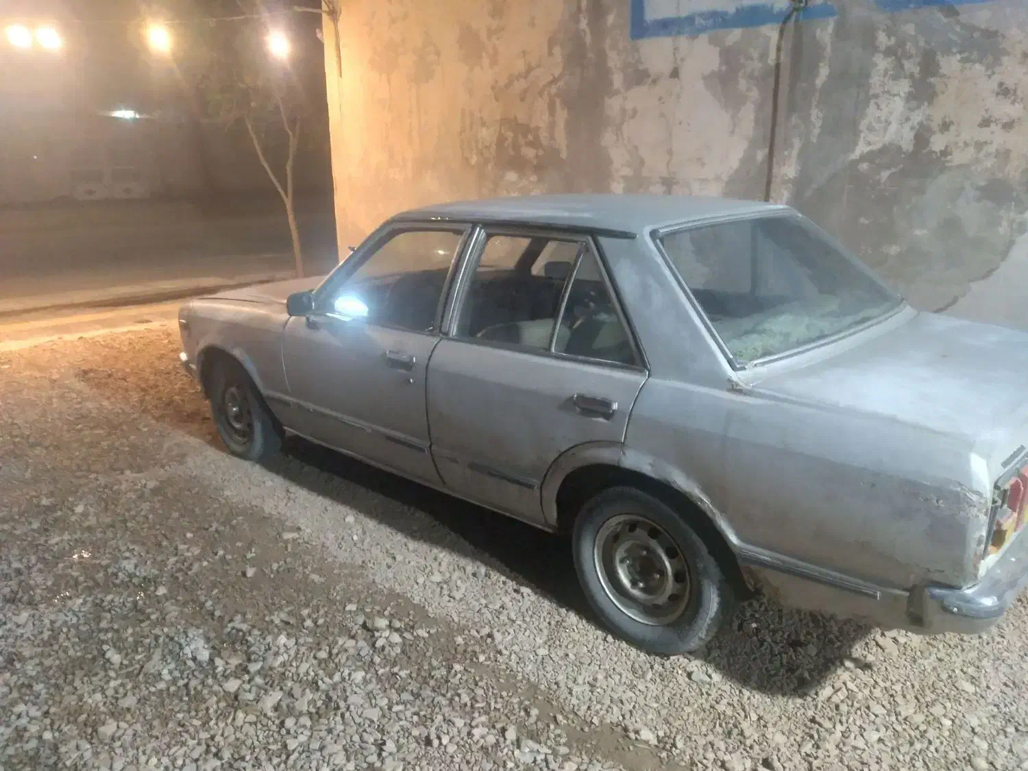 تویوتاکارینا|خودرو سواری و وانت|قائن, |دیوار