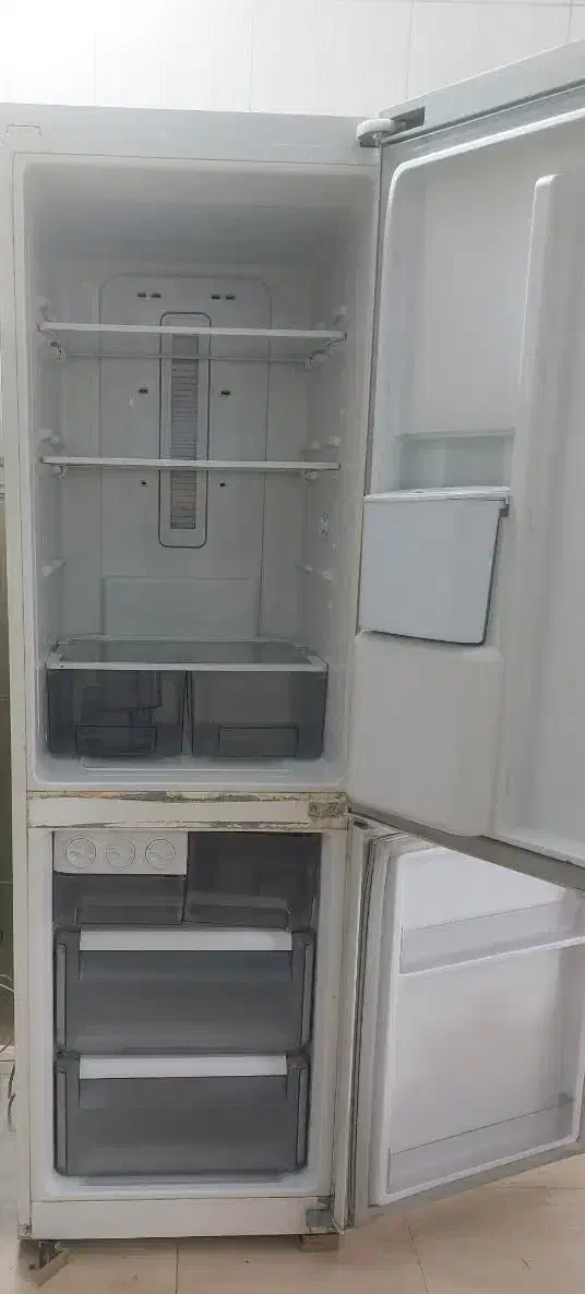 یخچال|یخچال و فریزر|ری, شهید بهشتی|دیوار