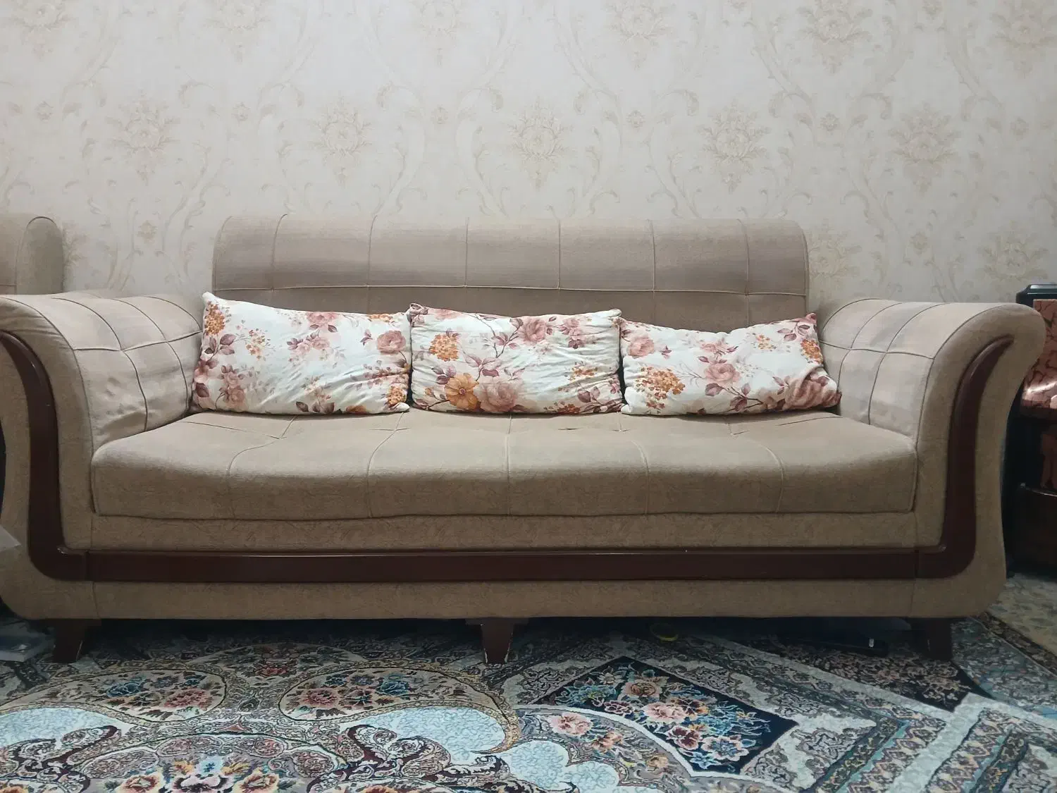 مبل راحتی|مبلمان خانگی و میز عسلی|مشهد, جاهد شهر|دیوار