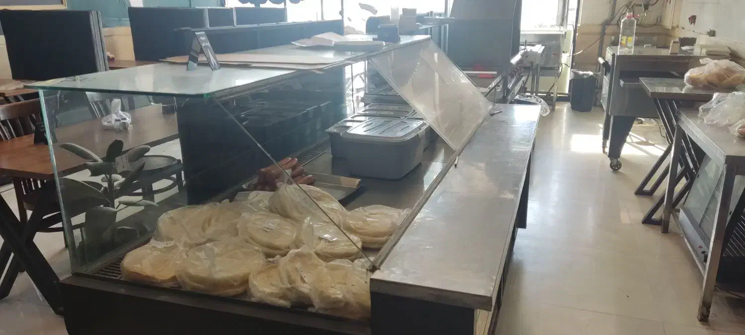 یخچال ویترینی سالم و عالی|فروشگاه و مغازه|مشهد, جاهد شهر|دیوار