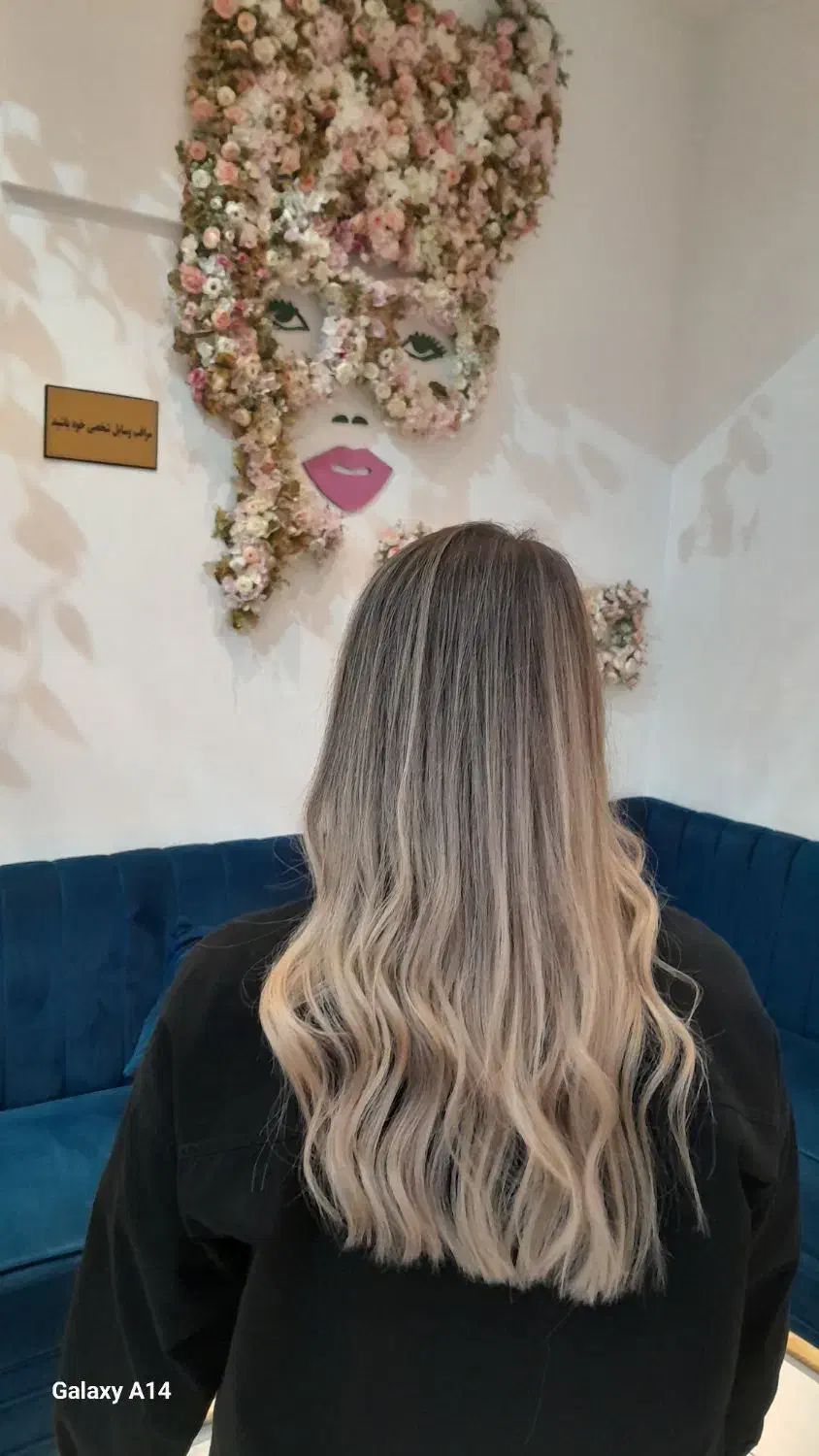 نیازمند مدل رنگ لایت|خدمات آرایشگری و زیبایی|اهواز, کیانپارس |دیوار