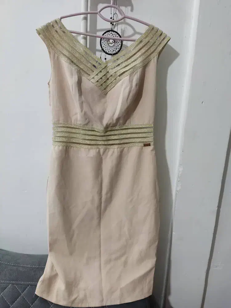 بلوز وشلوار و سارافون|لباس|بروجرد, |دیوار