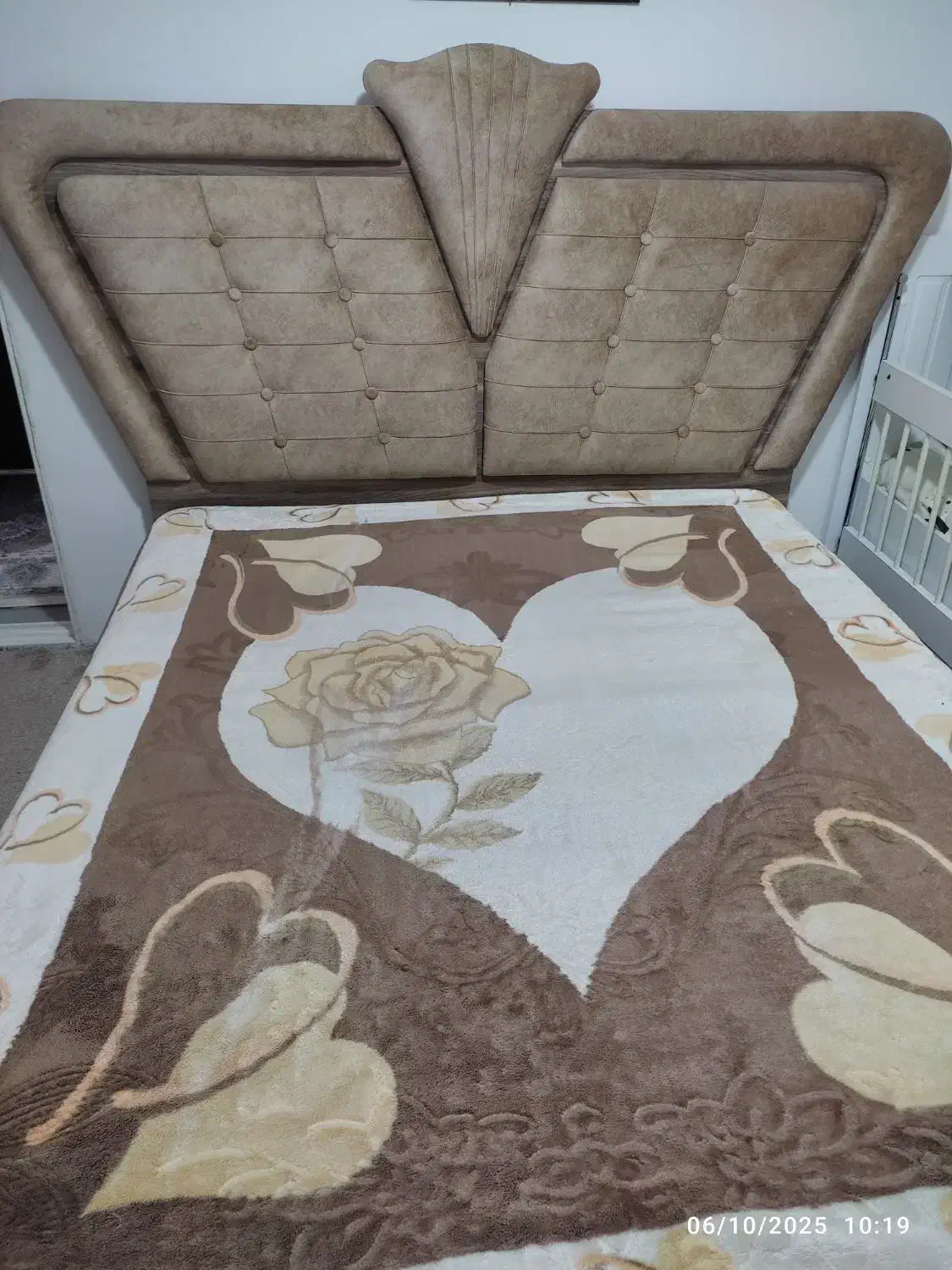 تخت دونفره|تخت و سرویس خواب|همدان, |دیوار